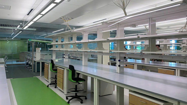 A lab space inside the Ragon Institute